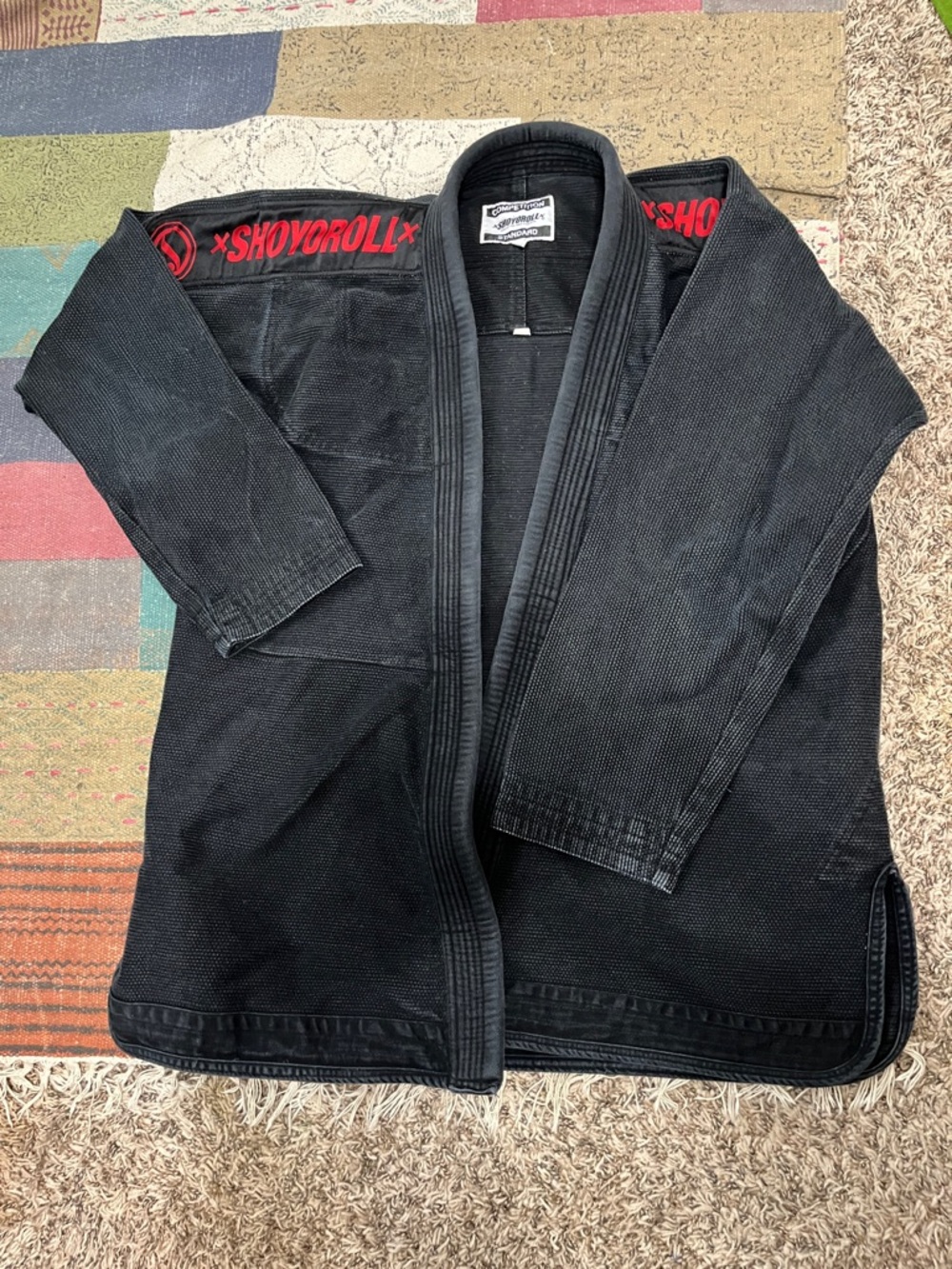 Shoyoroll Competition Standard Jiu Jitsu Gi Set Size A3